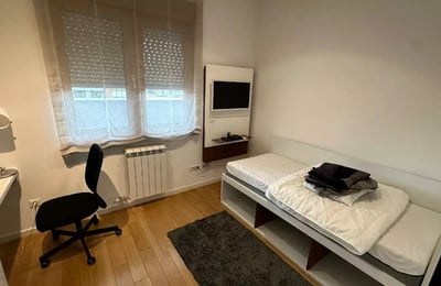 Long-term rental in Belgrade — bright 126 m² penthouse with 2 bedrooms and terrace in premium A Block, New Belgrade