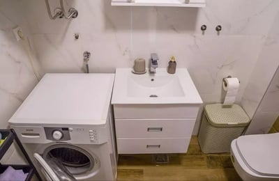 Long-term rental in Belgrade — 54 m² two-room apartment with balcony and appliances in Voždovac district