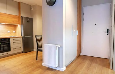 Long-term rental in Wrocław — 43 m², 3-room apartment in Angel City with separate kitchen, gym and parking