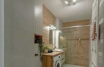 Long-term rental of a cozy 41 m² 2-room apartment with a balcony in the Mistrzejowice district, Krakow