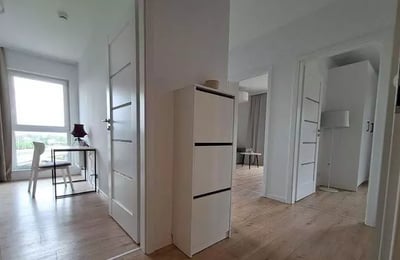 Долгосрочная аренда современной 3-комнатной квартиры 54 м² с балконом в районе Подгуже, Краков