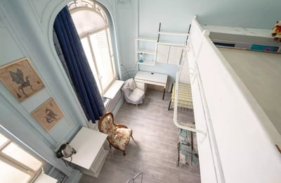 Alquiler a largo plazo de un estudio de 22 m² con altillo de 10 m² en la calle Lafayette, distrito 10 de París