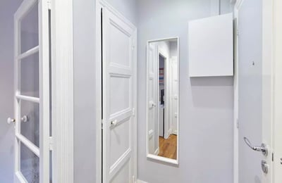 Long-term rental of a 24 m² studio on rue Cepre, 15th arrondissement of Paris, 1st floor