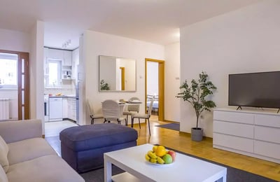 Long-term rental in Belgrade – 3-room apartment 62 m² with balcony and appliances