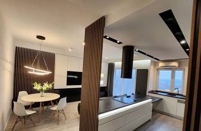 Long-term rental of a spacious three-room apartment with balcony and parking in the Mokotów district of Warsaw