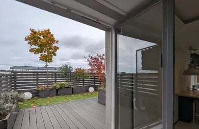 Spacious four-room apartment with 60 m² terrace and walk-in closet for long-term rent in Bielany, Warsaw