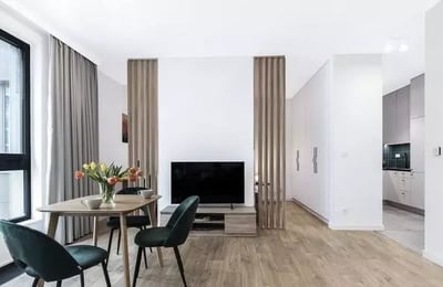 Long-term rental of a stylish 2-room apartment near Browary Warszawskie, Wola, Warsaw