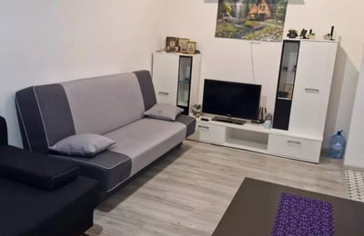 Alquiler a largo plazo de apartamento de 2 habitaciones en el centro de Katowice, cerca de Galeria Katowicka y PKP