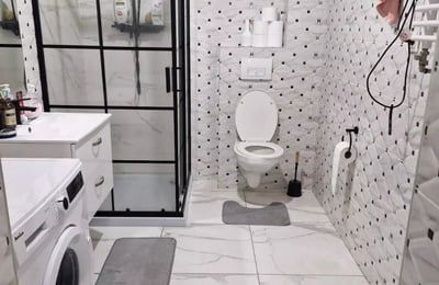 Alquiler a largo plazo de apartamento de 2 habitaciones en el centro de Katowice, cerca de Galeria Katowicka y PKP