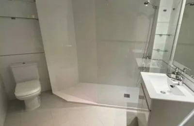 Alquiler a largo plazo de un apartamento de 86 m² en Alicante, España