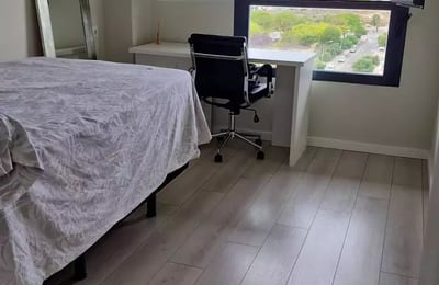 Long-term rental: 130 m² apartment with 4 bedrooms, Alicante (PAU5)