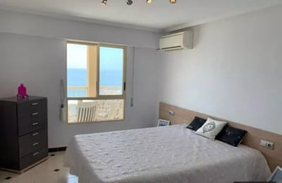 Langzeitmiete – 140 m² große Wohnung mit Meerblick in Torrevieja