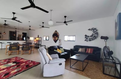 Long-term rental spacious villa with garden and pool in Pejeng, Ubud