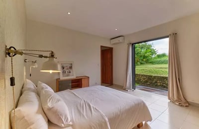 Long-term rent — spacious villa with rice field views, Singakerta, Ubud