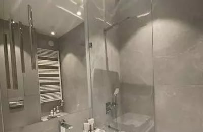 Long-term rental of a 54 m² flat with balcony and AC in Praga-Północ, Warsaw, Poland