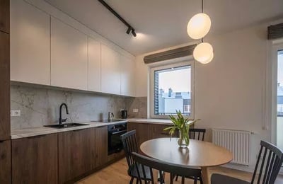 Долгосрочная аренда 60 м², 3-комнатная квартира с балконом и климатизацией, Psie Pole, Вроцлав