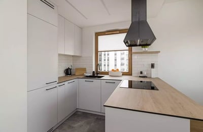 Долгосрочная аренда 78м², 4-комнатная квартира с балконом и паркингом, ул. Wschodu Słońca, Влохы, Варшава, Польша