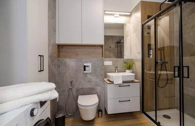 Долгосрочная аренда 78м², 4-комнатная квартира с балконом и паркингом, ул. Wschodu Słońca, Влохы, Варшава, Польша