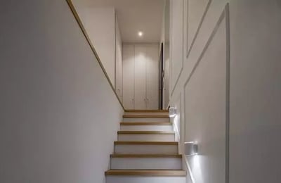 Langzeitmiete 2-Zimmer-Wohnung 64 m² mit Terrasse im Bezirk Mokotów, Warschau, Polen