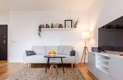 Langzeitmiete einer 2-Zimmer-Wohnung mit 42 m² in Warschau, Polen