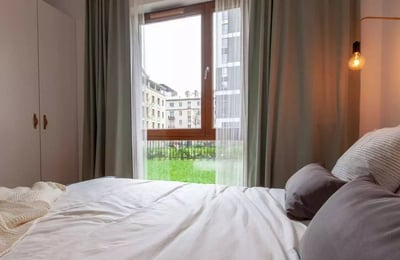 Langzeitmiete einer 2-Zimmer-Wohnung mit 42 m² in Warschau, Polen