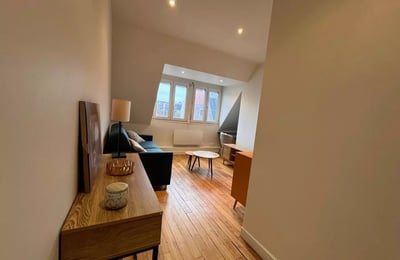 Long-term rental of a studio, 25 m² in Paris, France