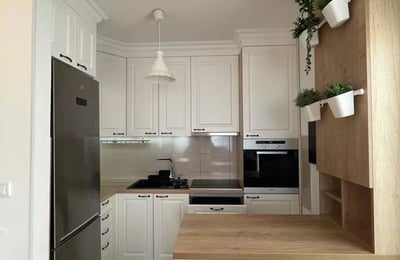 Long-term rental of a 3-room apartment, 60 m² in Belgrade, Serbia