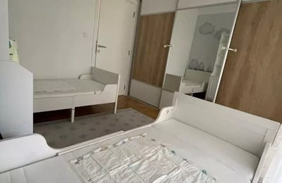 Long-term rental of a 3-room apartment, 60 m² in Belgrade, Serbia