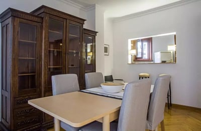 Long-term rental of a 2-room apartment, 63 m² in Belgrade, Serbia