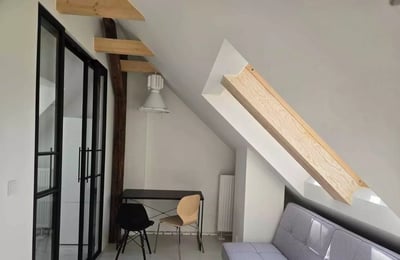 Long-term rental of a 2-room apartment, 35 m² in Krakow, Poland