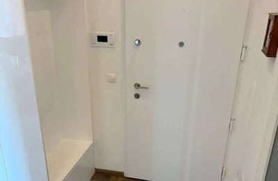 Langzeitmiete einer 2-Zimmer-Wohnung mit 57 m² in Warschau, Polen