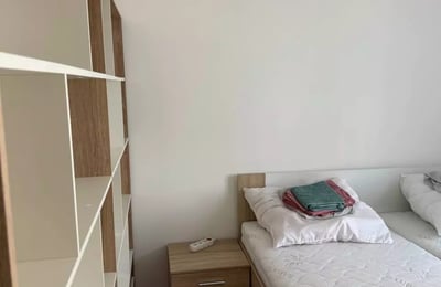 Alquiler a largo plazo de piso de 3 habitaciones en Bratislava, Eslovaquia — se aceptan niños