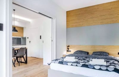 Long-term rental of a 2-room apartment 27m² in Krakow, Poland
