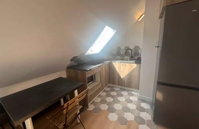 Long-term rental of a 20m² studio in Paris, France