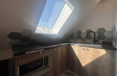 Long-term rental of a 20m² studio in Paris, France