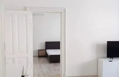 Location longue durée Appartement 2 pièces avec cuisine séparée dans la Vieille Ville de Bratislava, Slovaquie