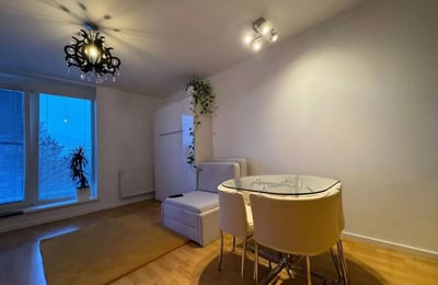 Location longue durée Studio avec balcon et garage à Nové Mesto, Bratislava, Slovaquie