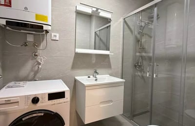 Долгосрочная аренда 2-комнатной квартиры 45 м² в Белграде, Сербия