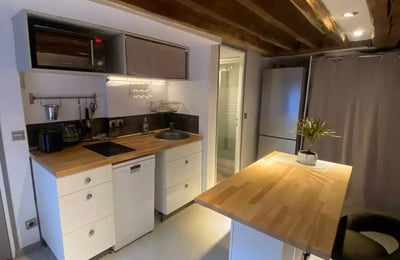 Location longue durée d’un studio de 35 m² à Paris, France