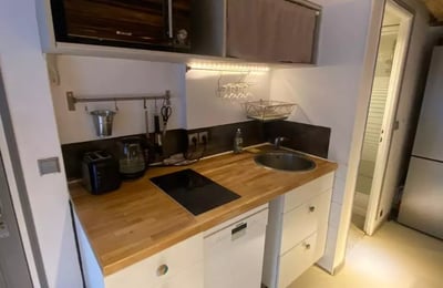 Location longue durée d’un studio de 35 m² à Paris, France