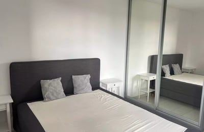 Location longue durée d’un appartement de 46 m², deux pièces avec balcon, dans le quartier Białołęka à Varsovie
