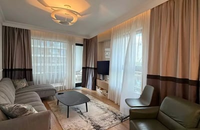 Location longue durée appartement 3 pièces 80 m² dans BW Terra, Belgrade, Serbie