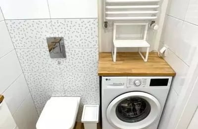 Location longue durée appartement moderne 2 pièces 44 m² à Mokotów, Varsovie, Pologne