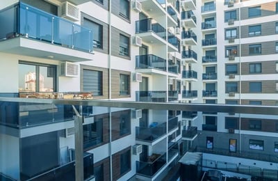 Alquiler a largo plazo de un piso de 2 habitaciones 48 m² en Belgrado, Serbia