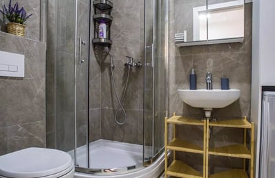 Langfristige Miete einer 2-Zimmer-Wohnung 40 m², Belgrad, Serbien