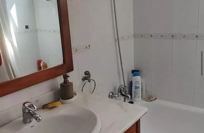 Langzeitmiete einer Wohnung mit 145m² im Stadtteil San Gabriel, Alicante, Spanien