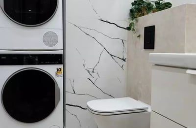 Location longue durée d’un appartement 2 pièces de 43m² près du centre-ville, Wrocław, Pologne