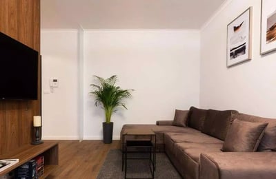 Долгосрочная аренда 2-комнатной квартиры 52м² в районе Мокотув, Варшава, Польша