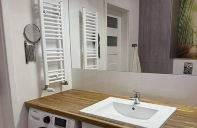 Долгосрочная аренда 2-комнатной квартиры 43 м² в районе Klecina, Вроцлав, Польша