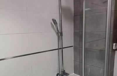 Долгосрочная аренда 2-комнатной квартиры 43 м² в районе Klecina, Вроцлав, Польша